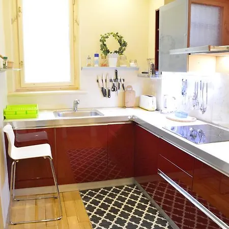Apartment Classic Flat At Basilica *