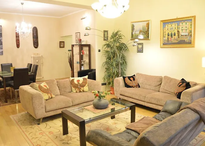 Classic Flat At Basilica * Budapest