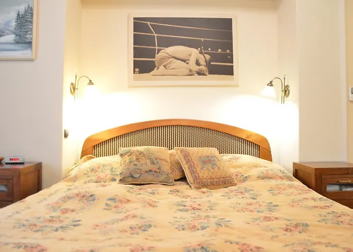 Classic Flat At Basilica