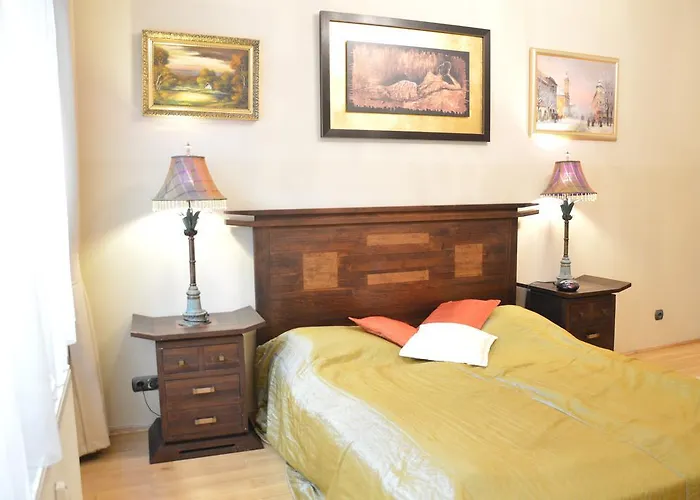 Classic Flat At Basilica Lejlighed Budapest