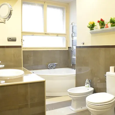 Classic Flat At Basilica * Budapešť